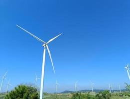 mooi hoor windmolen boerderij Aan een mooi helder dag in khao kho, phetchabun foto