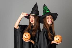 jong meisjes in halloween stijl foto