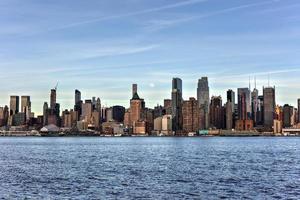 nieuw york stad horizon net zo gezien van weehawken, nieuw Jersey. foto