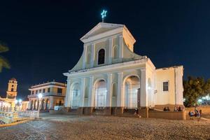 heilig drie-eenheid kerk in Trinidad, Cuba. de kerk heeft een neoklassiek facade en is bezocht door duizenden van toeristen elke jaar. foto