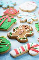 Kerstmis suiker en peperkoek koekjes foto