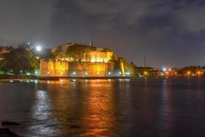 la fortaleza is de officieel residentie van de gouverneur van puerto rico. het was gebouwd 1533-1540 naar verdedigen de haven van san juan. palacio de de kerstman catalina foto
