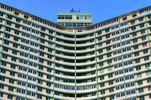 havanna, Cuba - jan 15, 2017 - edificio focus gebouw in havanna, Cuba. de focus gebouw is 123m hoog en is tussen de vijf hoogste gebouwen in Cuba. foto