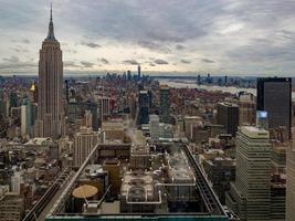 antenne visie van de nieuw york stad horizon met Midtown Manhattan. foto