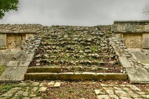 Venus platform in de Super goed plein in chichen itza, een groot pre-columbiaans stad gebouwd door de Maya mensen in yucatan. een van de nieuw 7 vraagt zich af van de wereld. foto