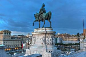 altaar van de vaderland ook bekend net zo de nationaal monument naar Victor emmanuel ii in Rome, Italië. foto