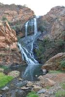 waterval van de walter siulu nationaal botanisch tuin, Johannesburg, zuiden Afrika. eerder bekend net zo de witwaterrand nationaal botanisch tuin foto