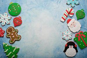 Kerstmis peperkoek en suiker koekjes foto