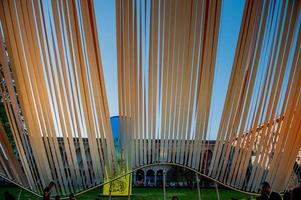 Milaan Italië 2022 staat Universiteit van Milaan Aan de gelegenheid van de fuori salon foto