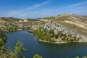 klinje meer in de buurt gacko in Bosnië en herzegovina foto