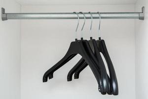 hangers in de kast foto