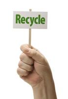 recycle teken in vuist Aan wit foto