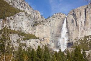 bovenste valt Bij yosemite foto