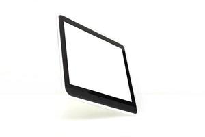 modern zwart tablet pc geïsoleerd Aan wit met knipsel pad foto