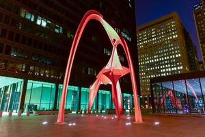 flamingo beeldhouwwerk - federaal plein - chicago, Verenigde Staten van Amerika, 2022 foto