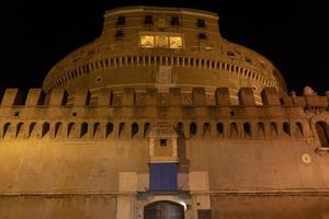 castel sant'angelo of kasteel van heilig engel, Rome, Italië. castel sant'angelo is een van de hoofd reizen bestemmingen in Europa. foto