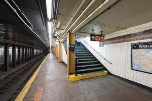 nieuw york stad - november 2, 2016 - zevende Laan metro station in brooklyn, nieuw york stad langs platstruik Laan. foto