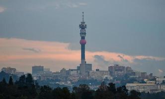 Johannesburg horizon in zuiden Afrika foto