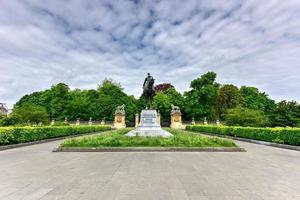 ruiter standbeeld van leopold ik, de tweede koning van de Belgen, Aan plaats du troon. foto