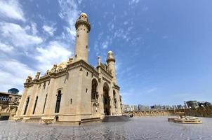 taza pir moskee moskee in Baku, azerbeidzjan. haar bouw begon in 1905 en was afgewerkt door 1914. foto