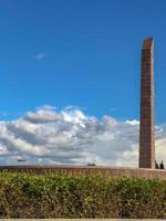 monument naar de heroïsch verdedigers van leningrad in heilige petersburg, Rusland, 2022 foto