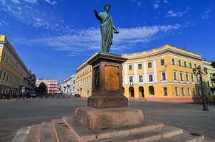 standbeeld van hertog richelieu - Odessa, Oekraïne foto