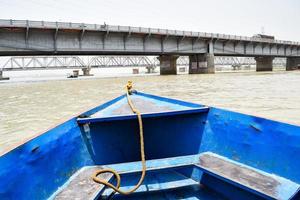 ganga zoals te zien in garh mukteshwar, uttar pradesh, india, de rivier de ganga wordt beschouwd als de heiligste rivier voor hindoes, een uitzicht op garh ganga brij ghat, een zeer beroemde religieuze plaats voor hindoes foto