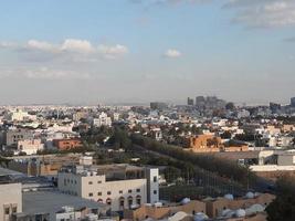 mooi dag horizon van jeddah stad, de tweede grootste stad in saudi Arabië. foto