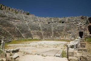 theater van perge oude stad in antalya, turkiye foto