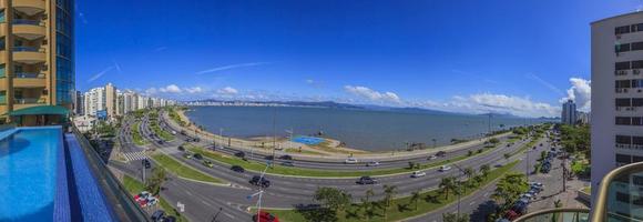 schot van florianopolis kust- weg van verhoogd perspectief foto