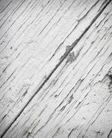 dichtbij omhoog wit structuur geschilderd houten planken. selectief focus foto