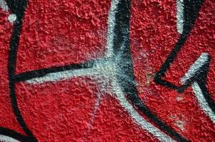 kunst onder grond. mooi straat kunst graffiti stijl. de muur is versierd met abstract tekeningen huis verf. modern iconisch stedelijk cultuur van straat jeugd. abstract elegant afbeelding Aan muur foto