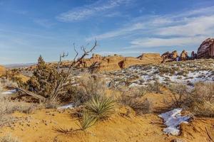 visie Aan typisch rots formaties in koninklijk land nationaal park in Utah in winter foto