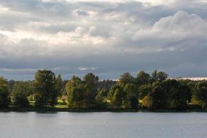 zomer landschappen in Letland foto