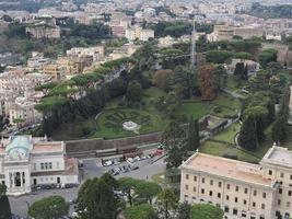 heilige peter basiliek Rome visie van op het dak Vaticaan tuinen foto