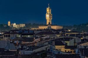 Florence nacht visie Aan verlichte palazzo vecchio foto
