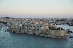 Malta 3 steden visie van la Valletta Bij zonsondergang foto