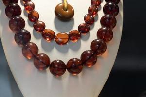 amber halsband in sieraden foto