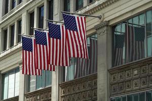 Verenigde Staten van Amerika vlag in nieuw york troef toren gebouw foto