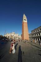 Venetië, Italië - september 15 2019 - san marco plaats vol van toerist foto