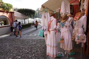 portofino, Italië - september 19 2017 - vip en toerist in pittoresk dorp foto