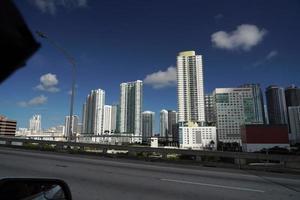 miami, Verenigde Staten van Amerika - november 5, 2018 - Miami Florida overbelast snelwegen foto