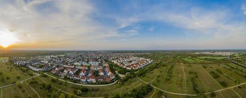 panoramisch dar afbeelding van de Duitse stad- van moerfelden-walldorf foto
