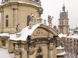 Oekraïne, lviv stad centrum, oud architectuur, dar foto, vogel oog visie in winter foto