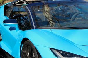blauw sport- auto mooi strak ontwerp foto