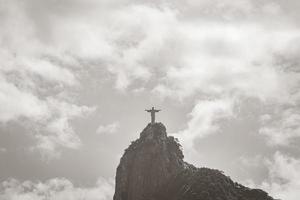 cristo redentor op de corcovado-berg rio de janeiro brazilië. foto