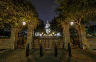 de Texas staat Capitol gebouw, nacht foto