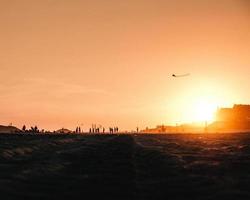 mensen op het strand foto