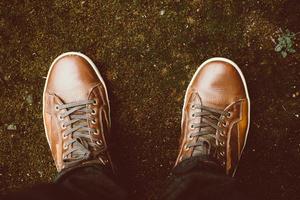 bruine leren schoenen foto