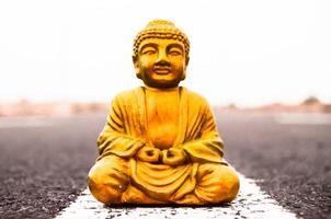 Boeddha miniatuur Aan de weg foto